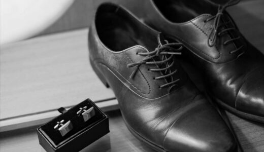 お葬式では「靴の忘れ物」と「靴底（ソール）の加水分解」の確認も大切です